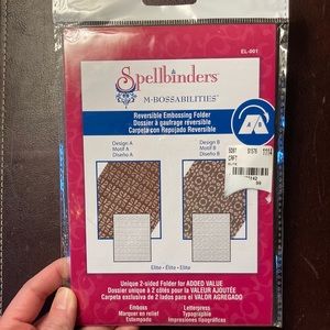 Reversible embossing folder
